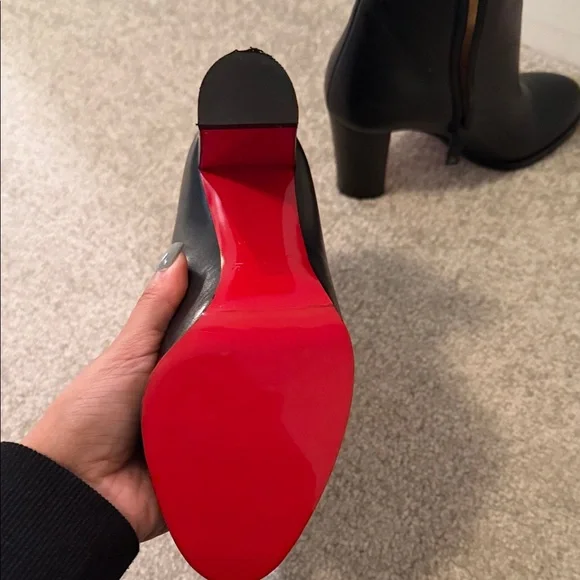 Christian Louboutin - Sleek Black Ankle Booties - Picture 6 of 6